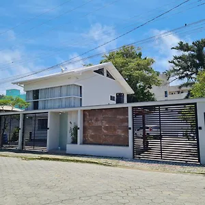  Сasa de vacaciones Residencial Rumo Ao Mar - Bombinhas-sc